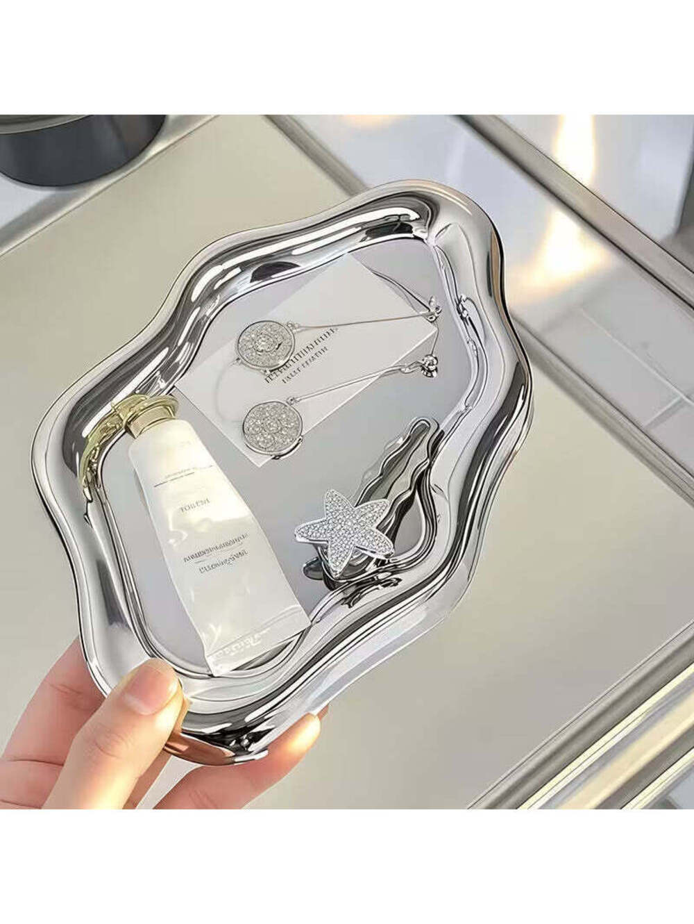 Cloud-shaped Desktop Storage Jewelry Tray